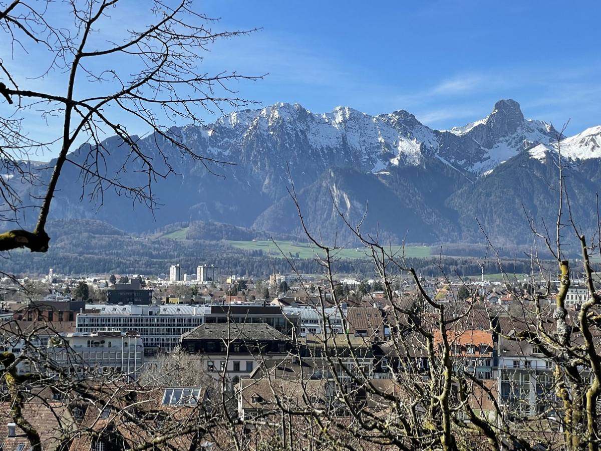 Dr. Ulla Sammer Neurourologie Berner Oberland 